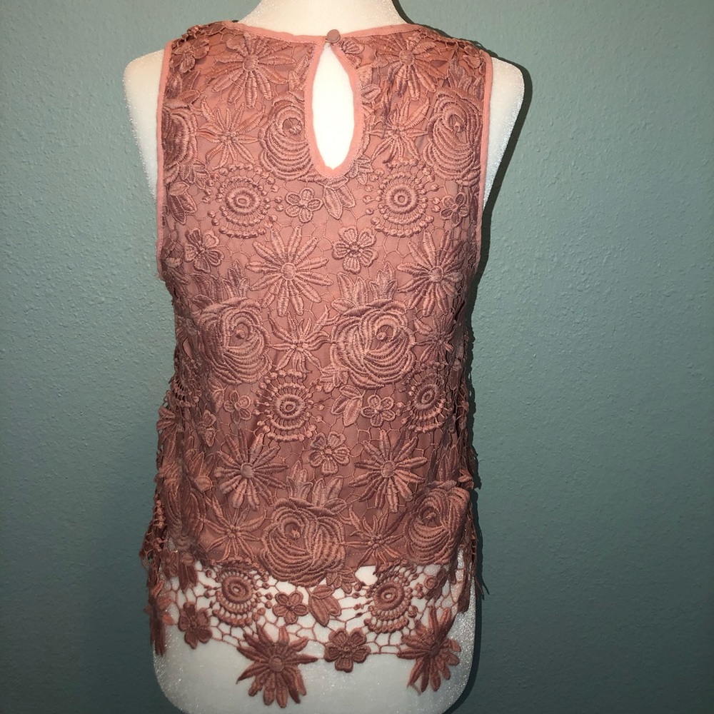 Pink Top - Picture 2 of 3